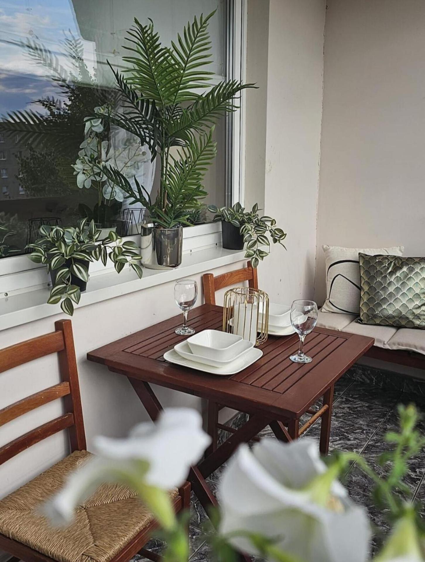 Apartment In Zyrardow 10Min To Suntago 外观 照片